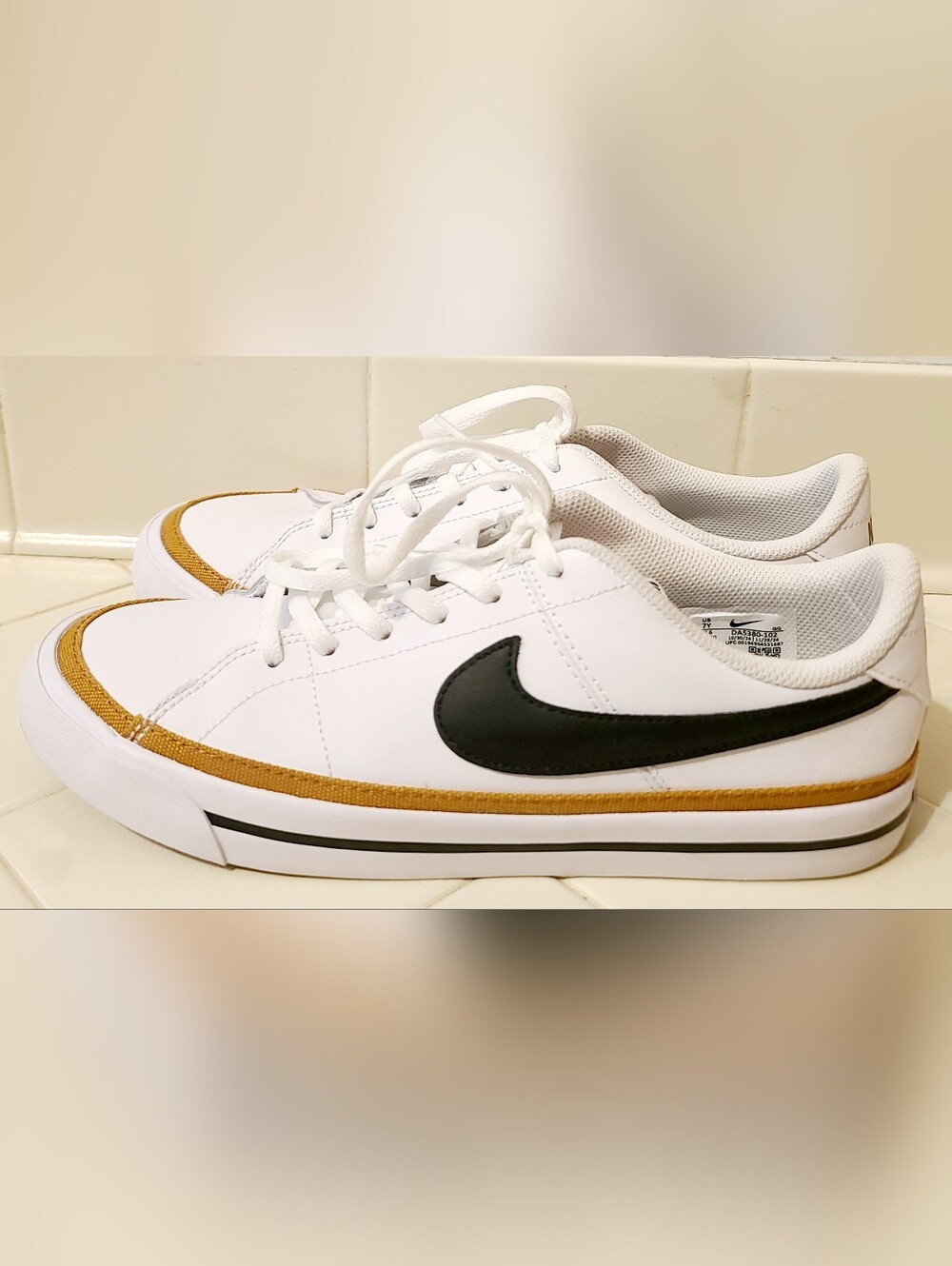 Nike Court Legacy White Desert Ochre GS Size 7Y/ Women's Size 8.5